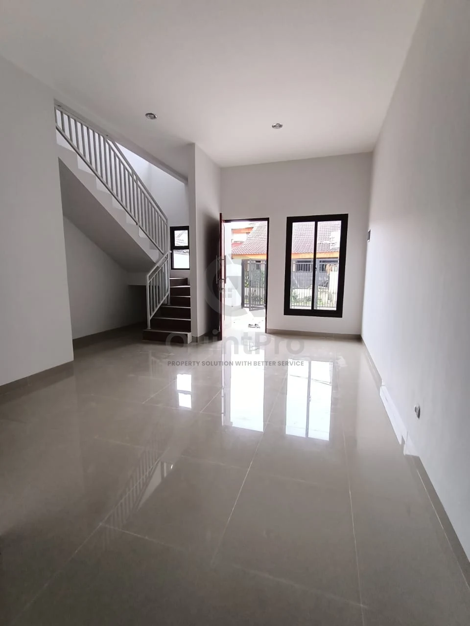 Rumah Modern 3KT 100m² di Permata Pamulang, 2 Lantai Baru SHM — foto 2