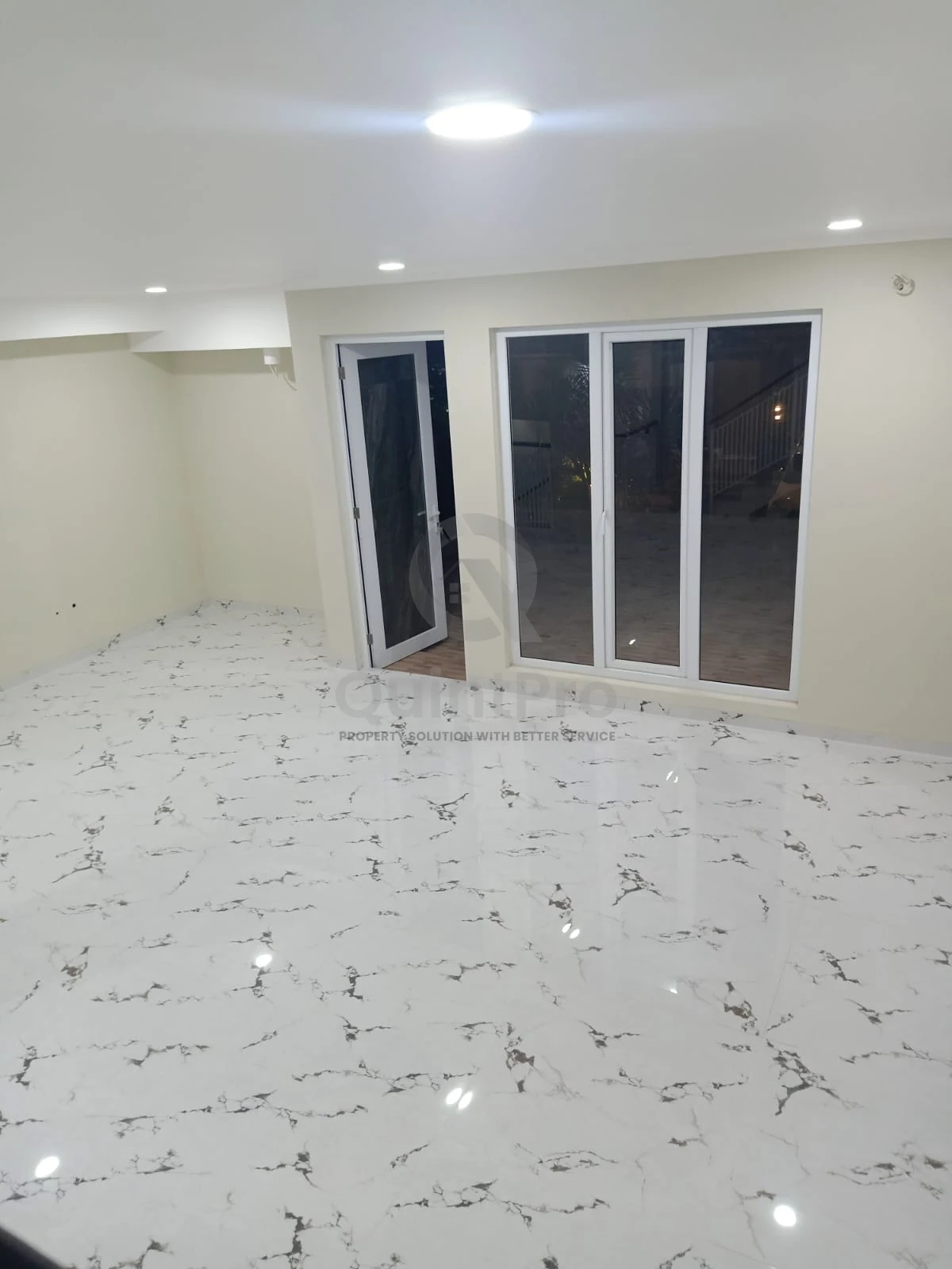 Rumah Hook 4+1KT Modern Minimalis di The Green BSD, 2 Lantai PPJB — foto 5