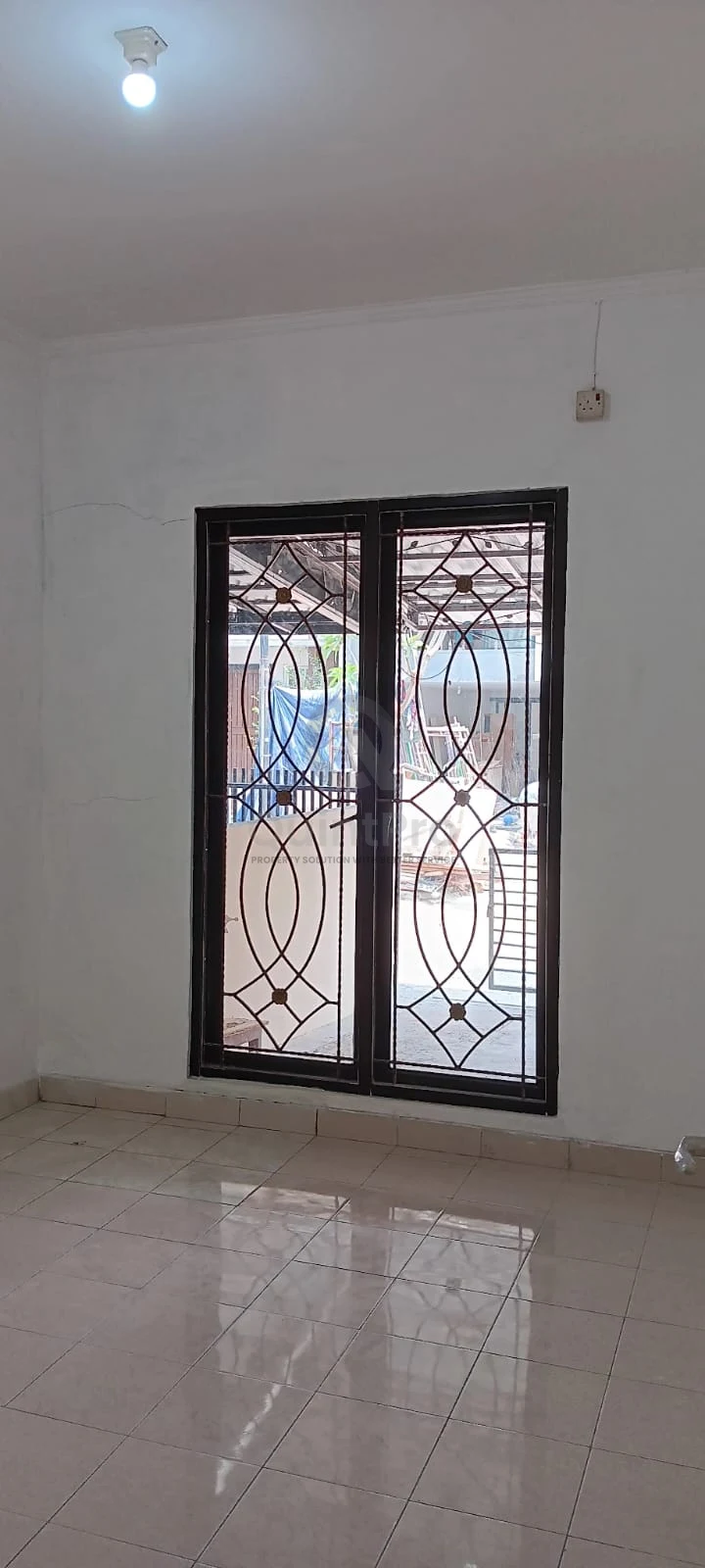 Rumah 2KT Modern Minimalis di Serpong Park Serpong, SHM 90m² Siap Huni — foto 4