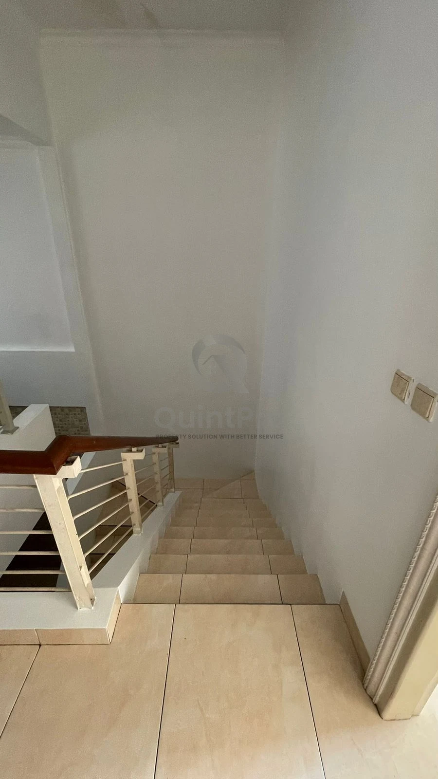 Rumah 3KT 260m² di Caribbean DeLatinos BSD, 2 Lantai SHM Carport — foto 4