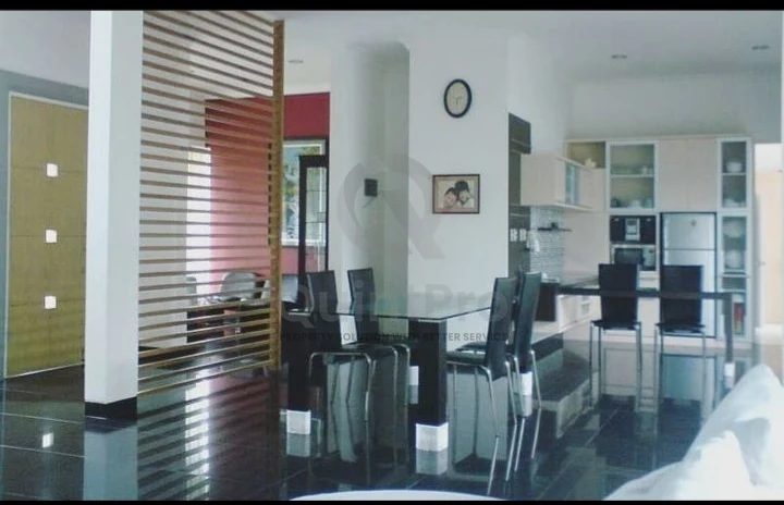 Rumah 3+1KT Disewa di Provence Suite BSD, 2 Lantai Modern Furnished SHM — foto 2