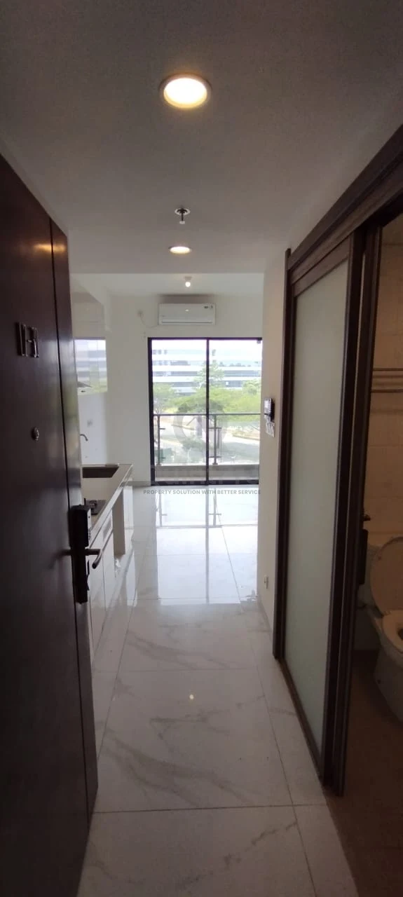 Apartemen Studio di Sky House BSD, View Kota Dekat AEON Mall — foto 4