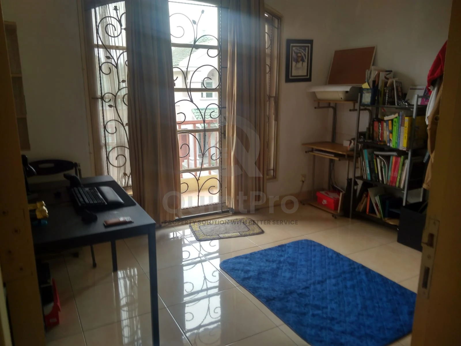 Rumah 4+1KT 240m² di Puspita Loka BSD, 3 Lantai SHM Hadap Utara — foto 5