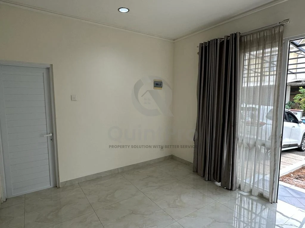 Rumah Disewa di Sevilla, BSD, 2KT — foto 7