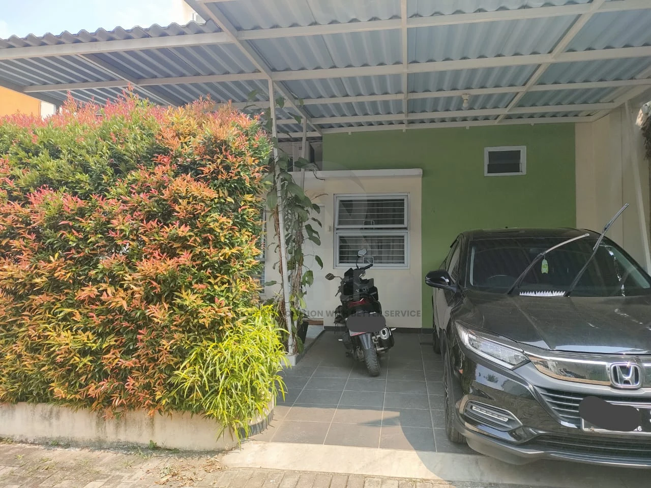 Rumah 3KT 2 Lantai di Green Kencana One Ciater, SHM Siap Huni Carport