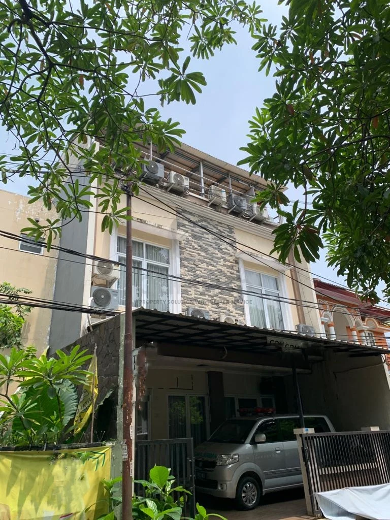 Rumah 6KT 2 Lantai di Graha Dakwah Ciater, SHM 360m² Siap Pakai