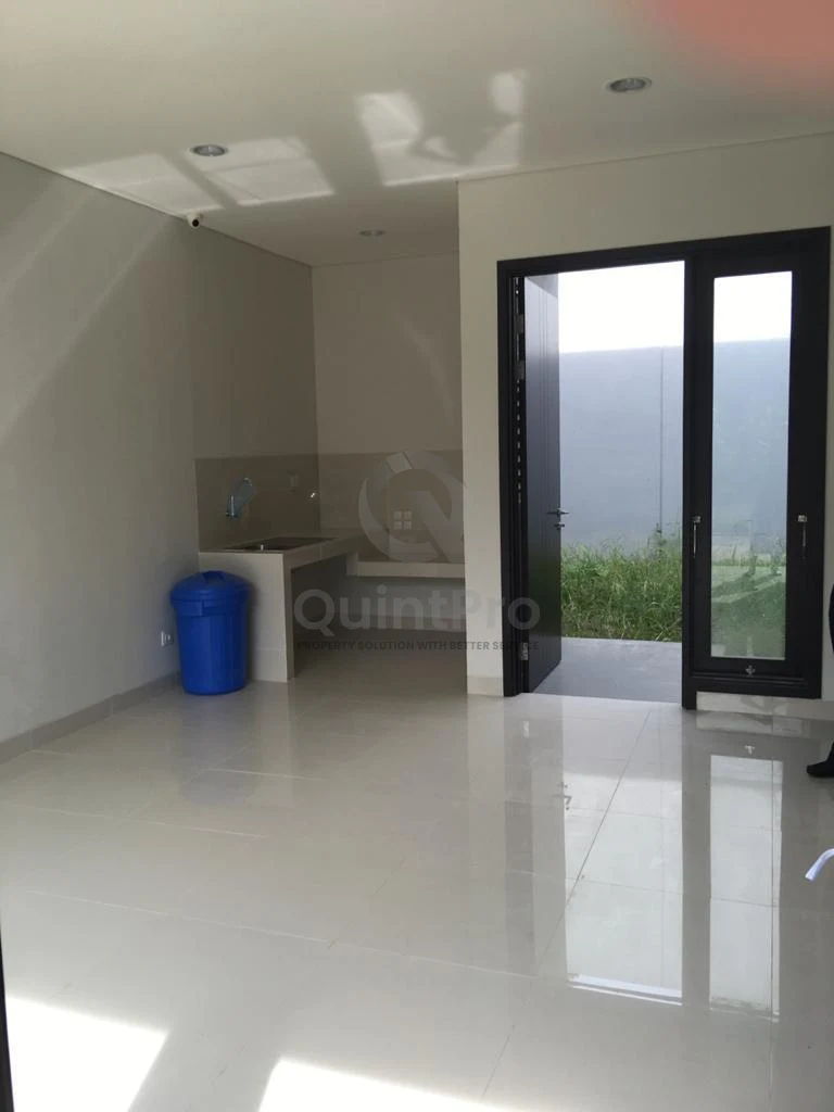 Rumah 3KT 112m² di Plecia Eminent BSD, Modern Minimalis 2 Lantai PPJB — foto 5