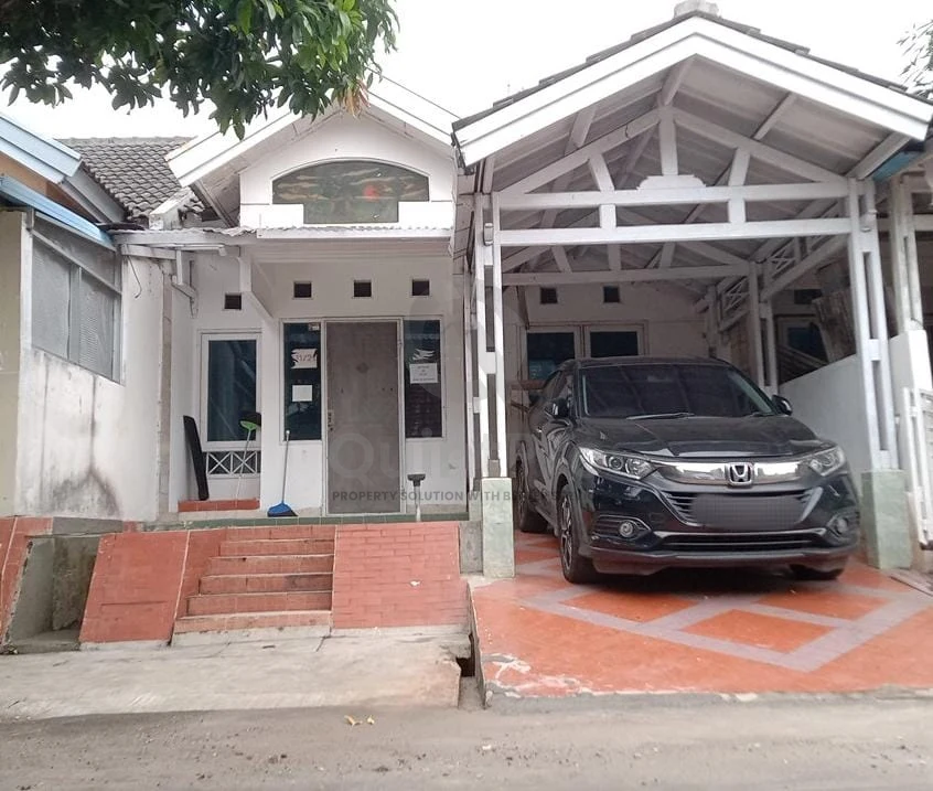 Rumah 3KT 96m² di Serpong Paradise Serpong, SHM Hadap Utara Siap Huni