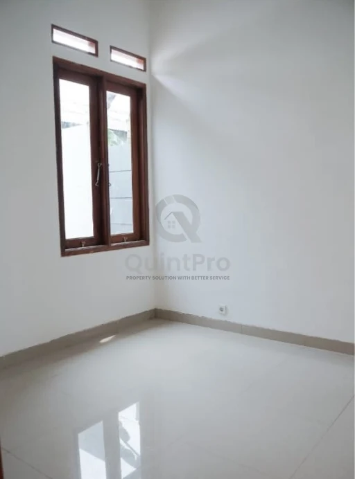 Rumah 2KT Modern Minimalis di D'Andalucia Serpong, SHM Siap Huni — foto 4