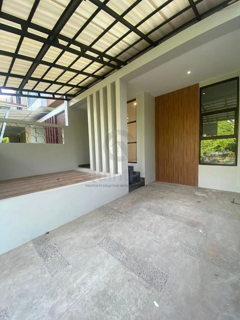 Rumah 3KT 2 Lantai di Cendana Residence Pamulang, SHM Siap Huni — foto 2