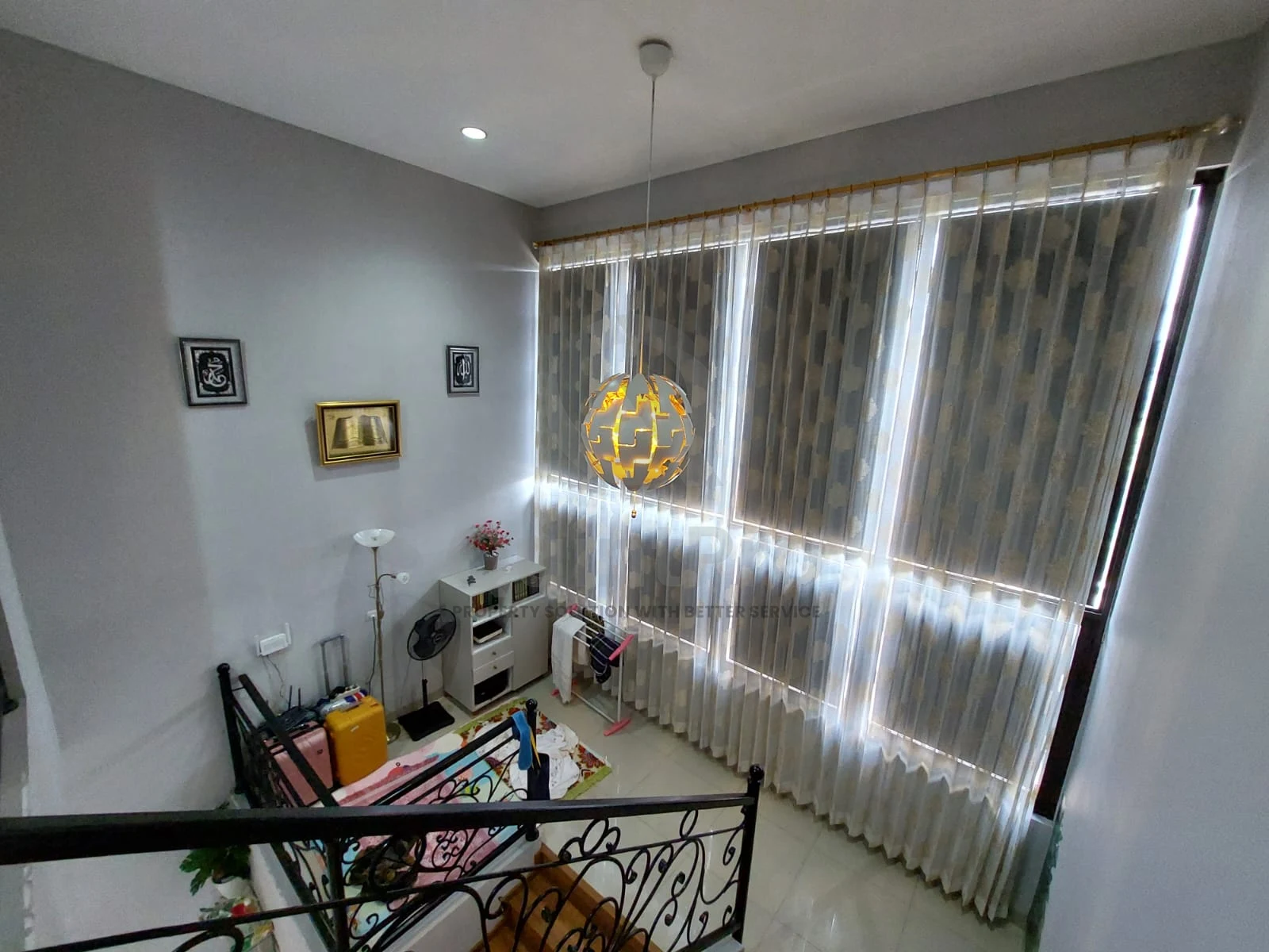 Rumah Modern 4KT 250m² di Foresta Albera BSD, 2 Lantai Halaman Asri PPJB — foto 4