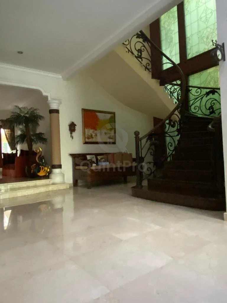 Rumah 5KT 750m² di Bukit Indah Cilandak, Kolam Renang 2 Lantai SHM — foto 2