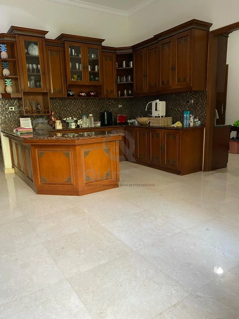 Rumah 5KT 750m² di Bukit Indah Cilandak, Kolam Renang 2 Lantai SHM — foto 5