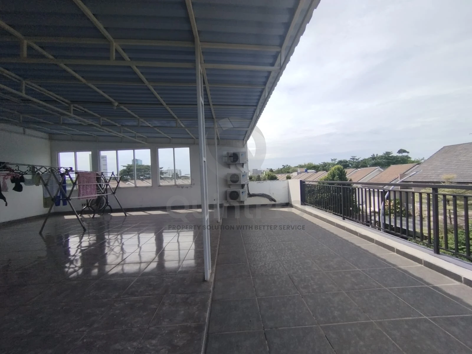 Rumah Modern 4KT di Foresta BSD Tangerang, 2 Lantai Furnished SHM — foto 2