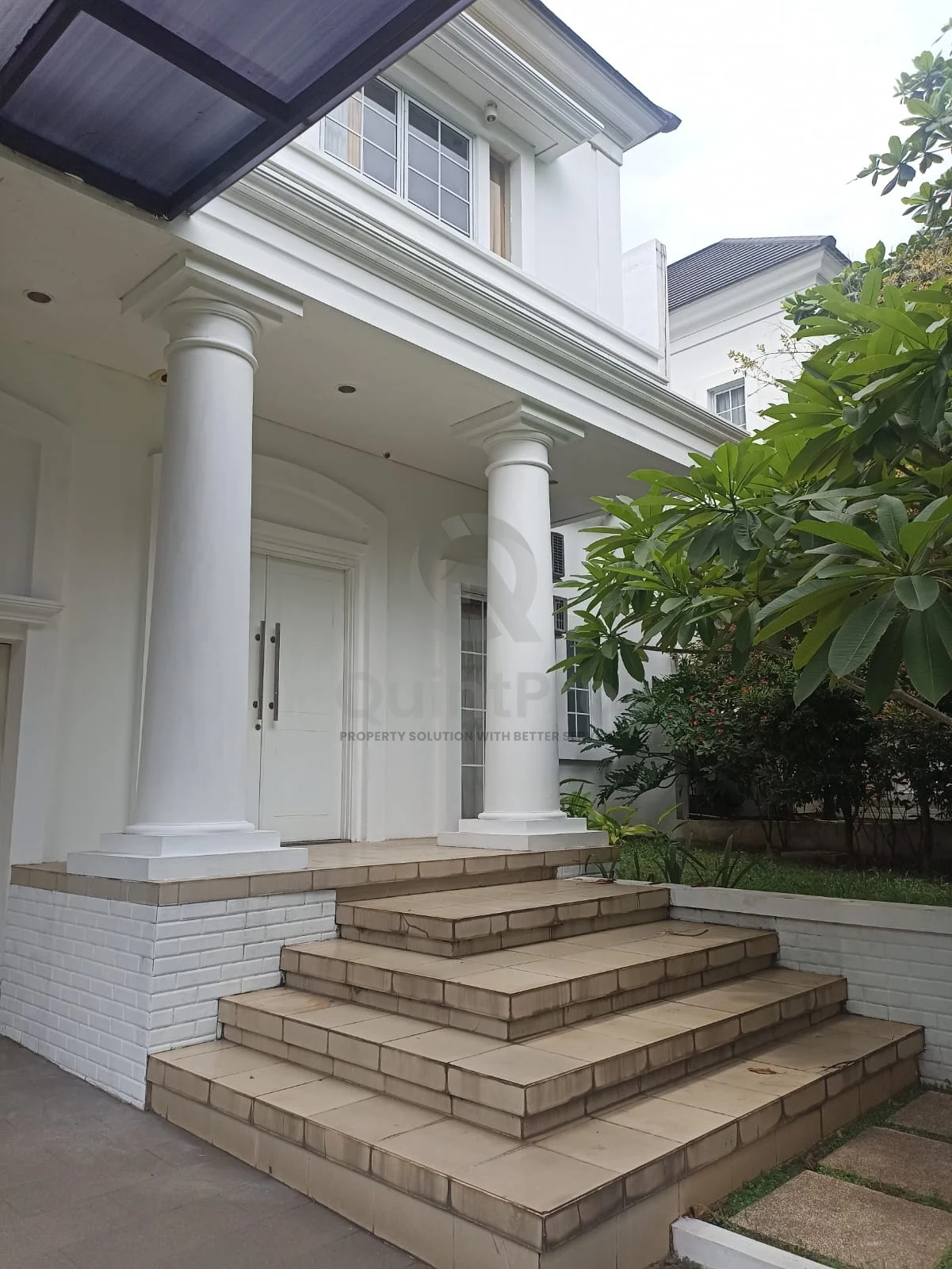 Rumah 4+2KT Disewa di De Park BSD, 2 Lantai Modern Minimalis SHM