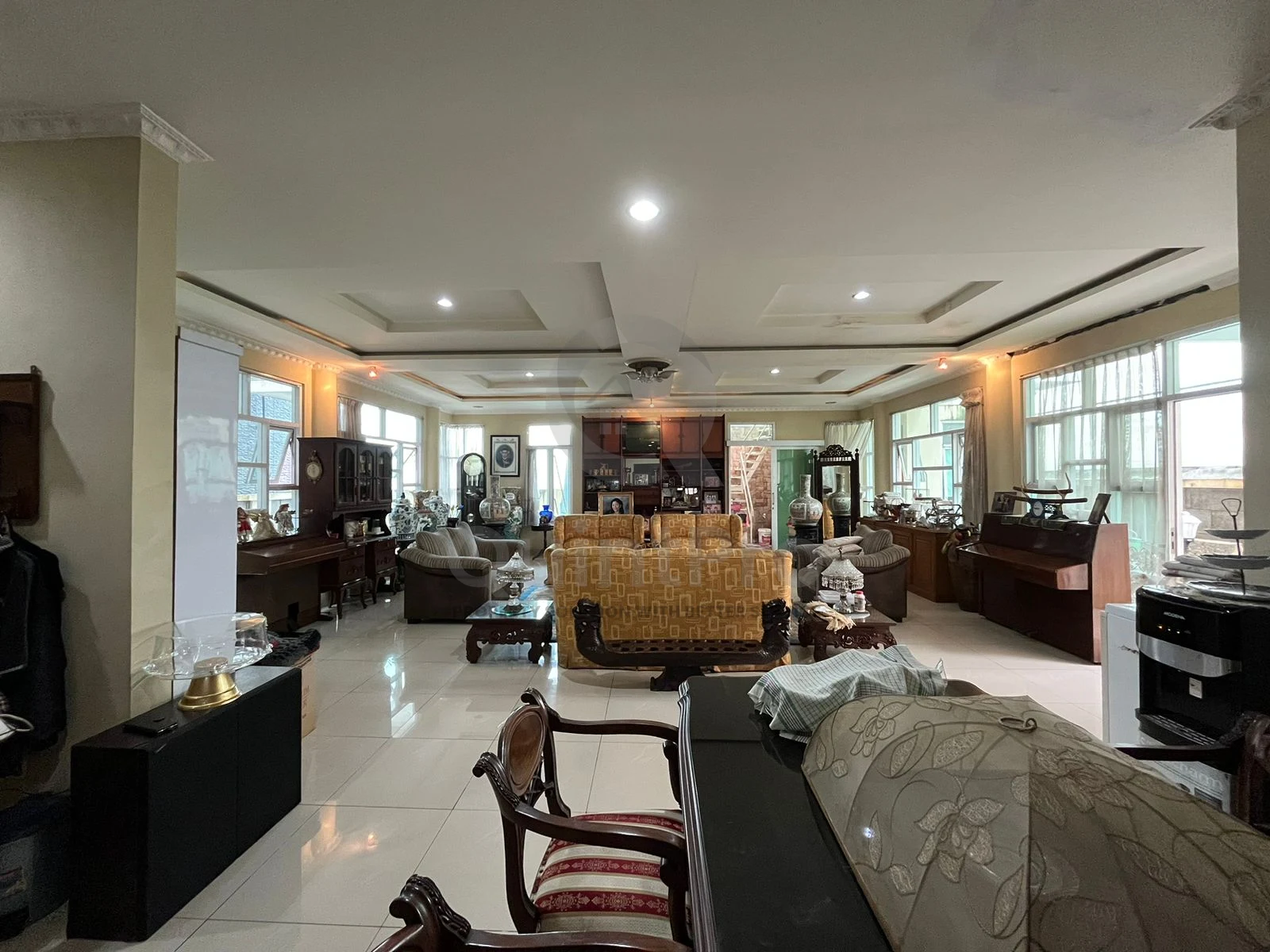 Rumah 6+2KT 700m² di Tanah Kusir Jakarta Selatan, Renovasi Baru SHM — foto 4