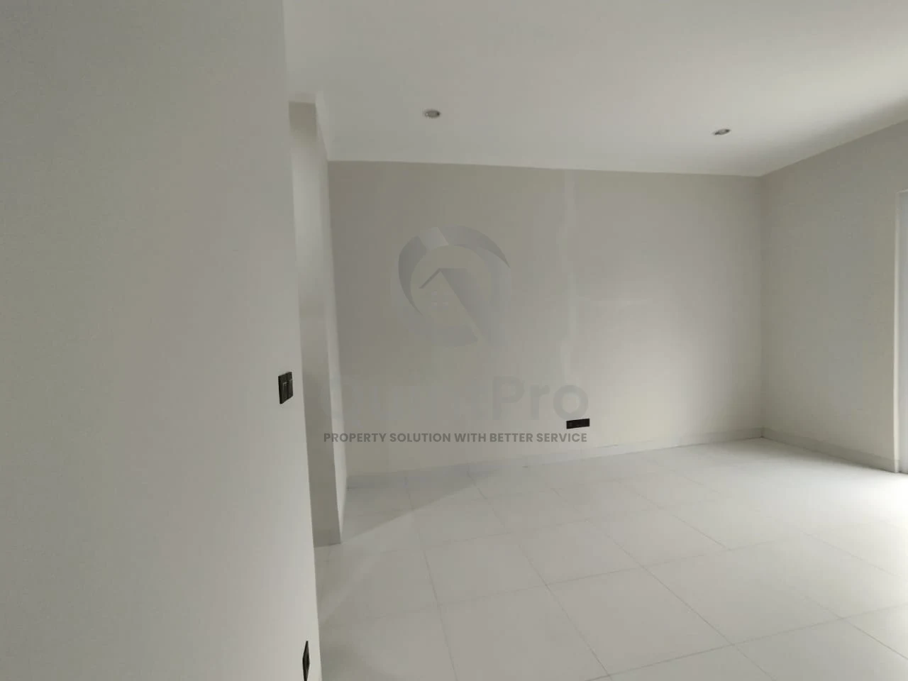 Rumah Modern Scandinavian 3+1KT di Kencana Loka BSD, Brand New 2 Lantai SHM — foto 4