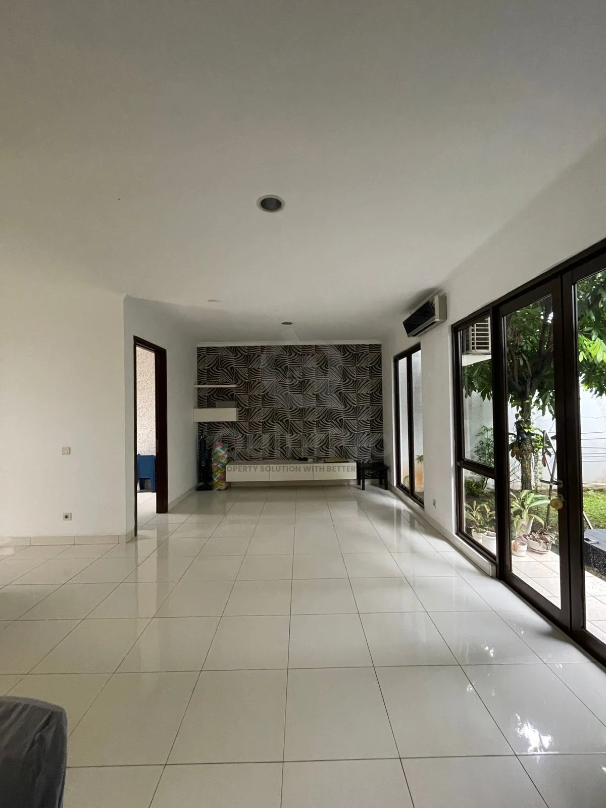 Rumah Modern 3+1KT 2 Lantai di The Icon BSD, Furnished SHM Dekat AEON — foto 5