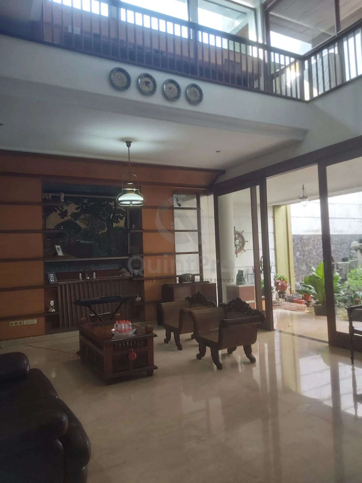 Rumah 4+1KT 400m² di Puspita Loka BSD, 2 Lantai SHM Halaman Asri — foto 5